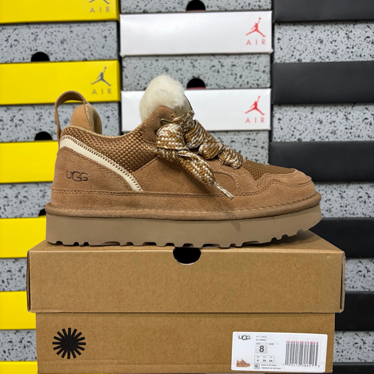 UGG Chestnut Low-Top Lace-Up Shoes