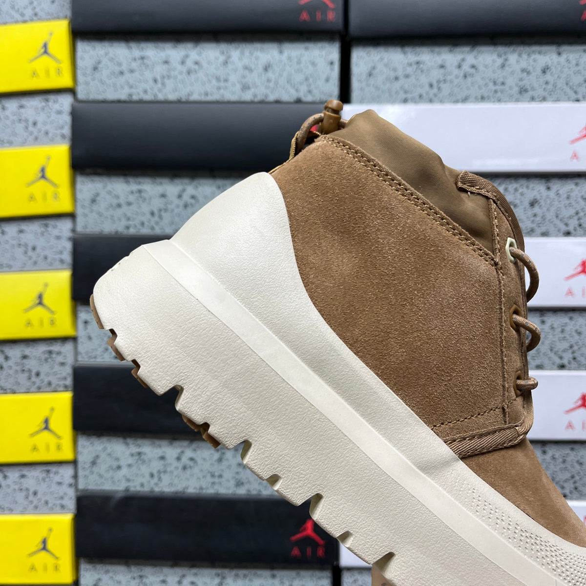 UGG Chestnut & Off-White Lace-Up Platform Ankle Boots