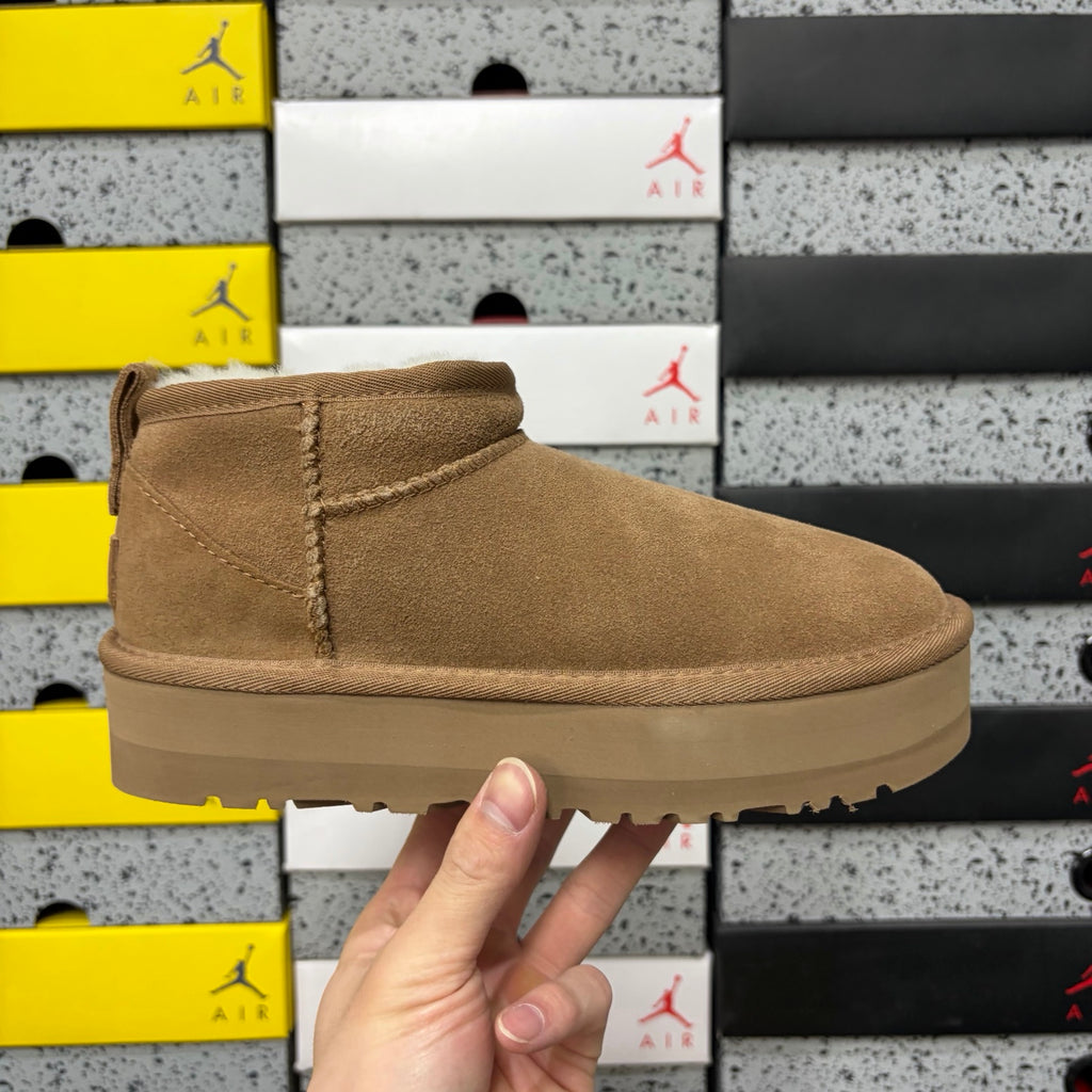 UGG Chestnut Platform Mini Boots | 3 cm Sole