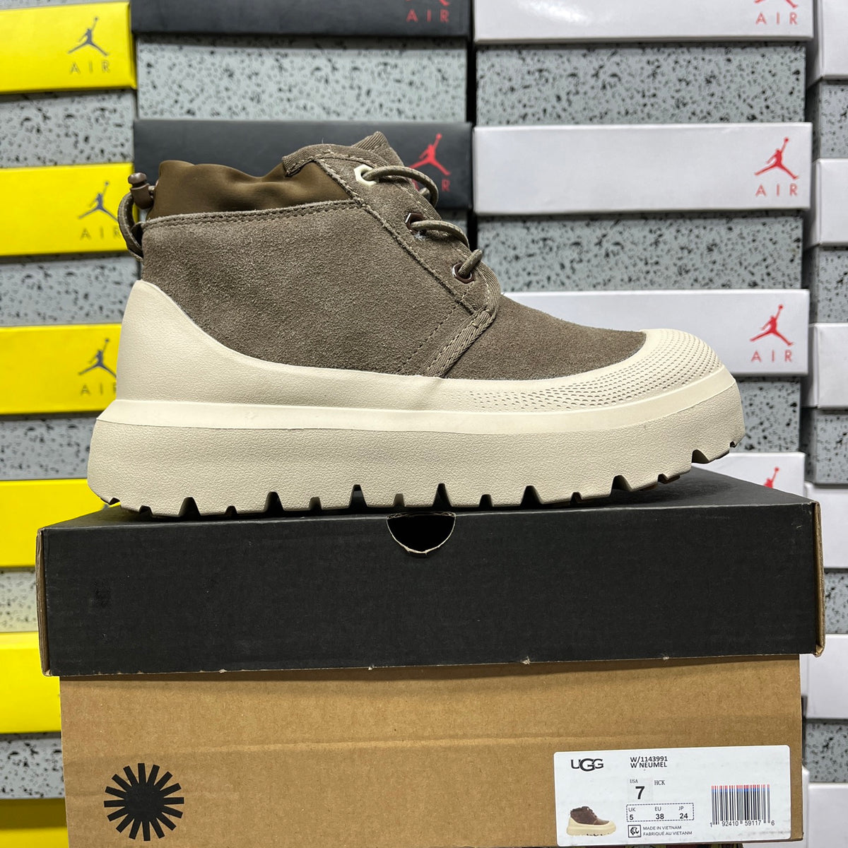 UGG Walnut Lace-Up Platform Ankle Boots