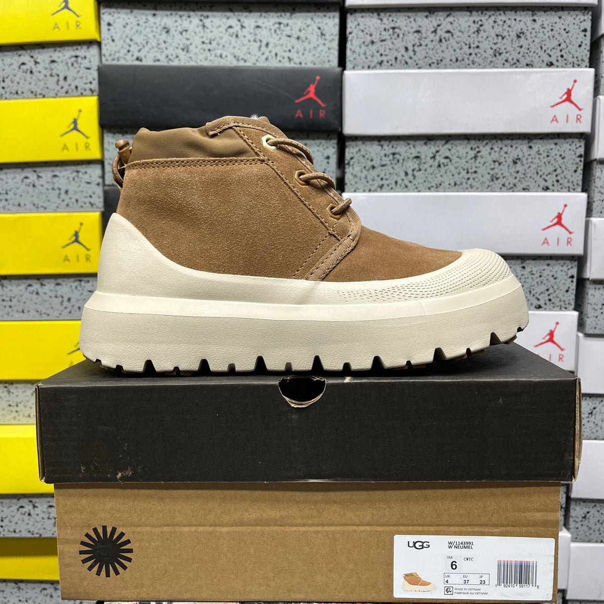 UGG Chestnut & Off-White Lace-Up Platform Ankle Boots