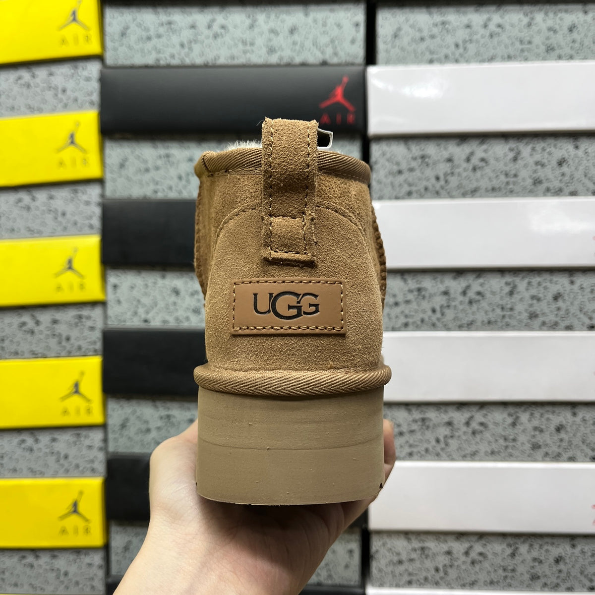 UGG Chestnut 3 cm Platform Ankle Boots