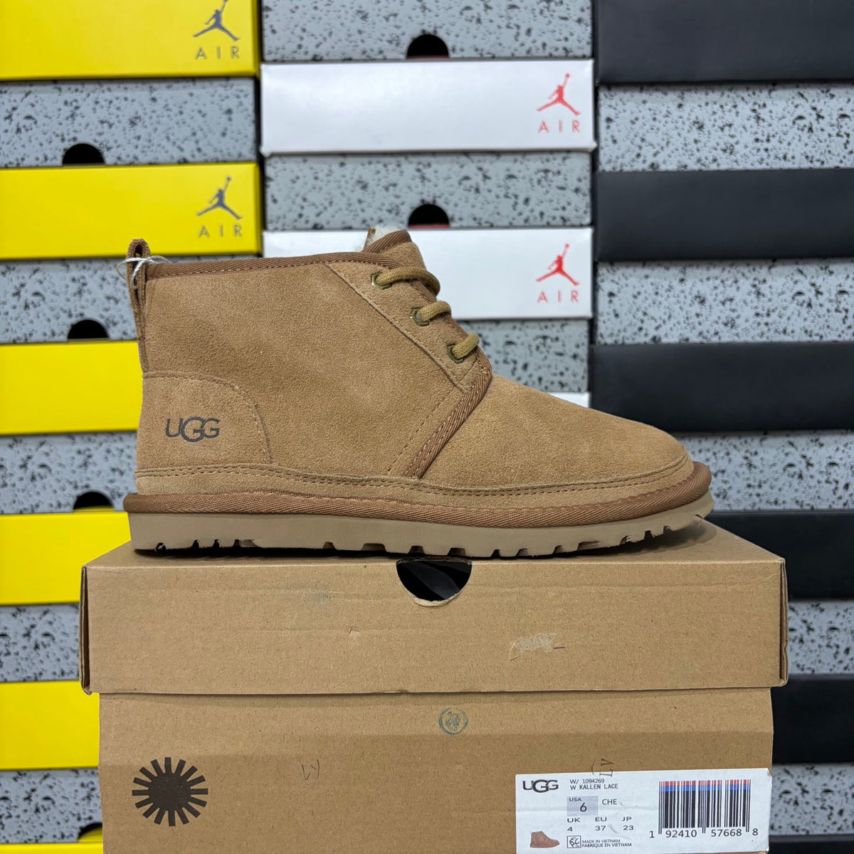 UGG Chestnut Boots – Style W1094269