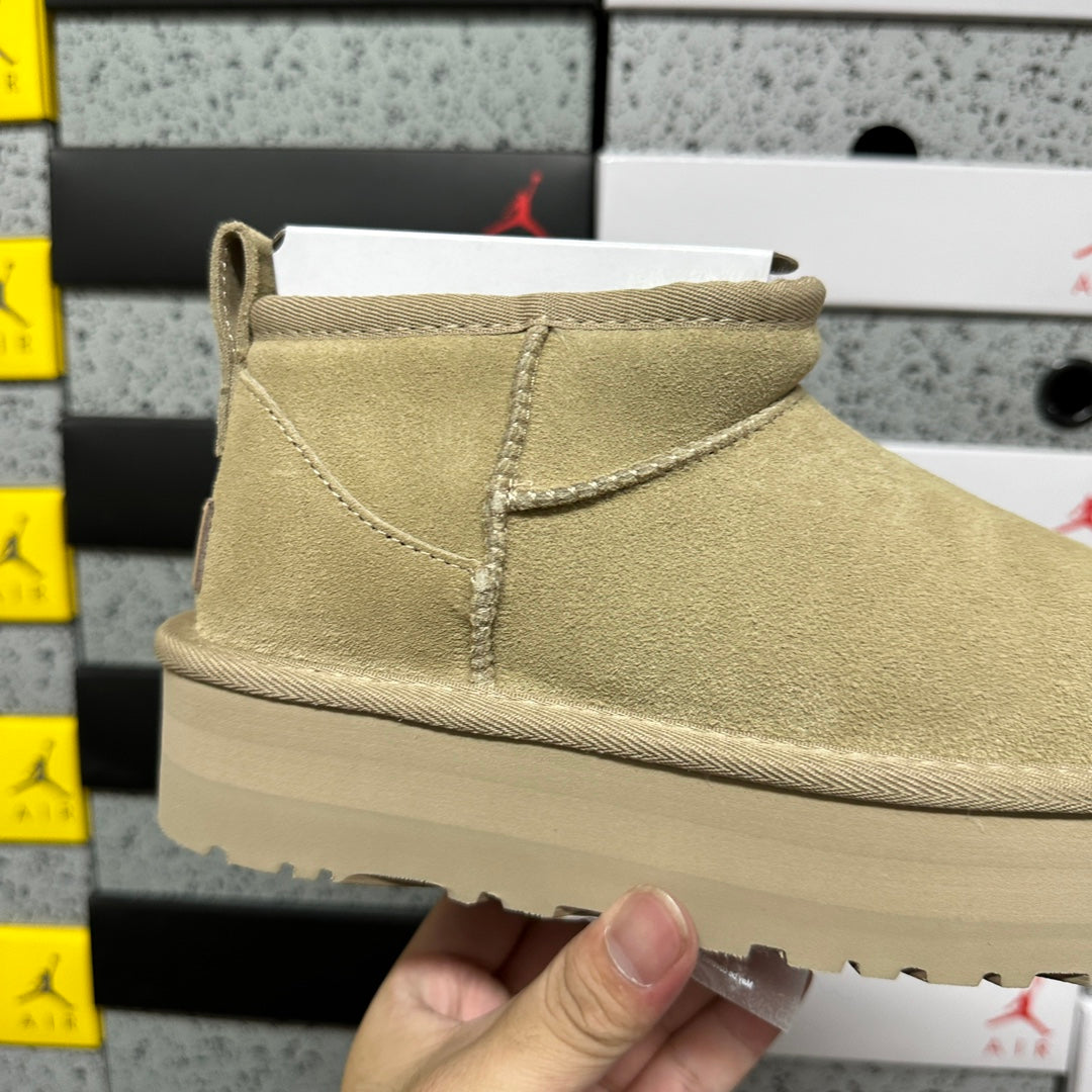 UGG Mustard Platform Mini Boots | 3 cm Sole