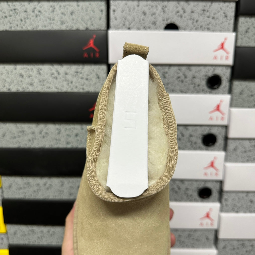 UGG Mustard Platform Mini Boots | 3 cm Sole