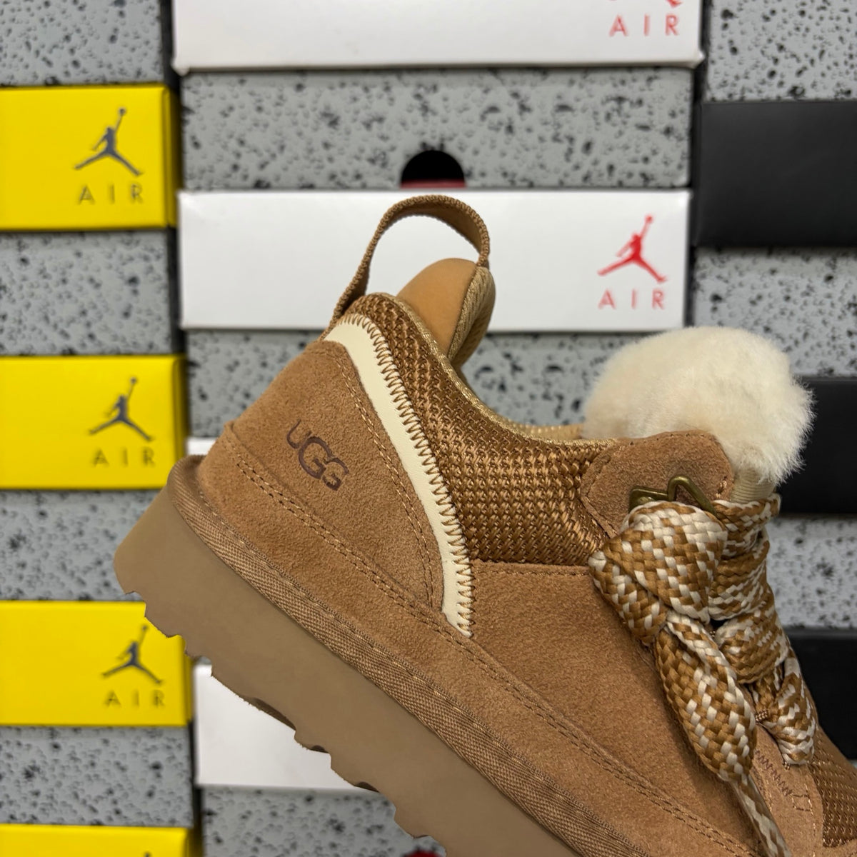 UGG Chestnut Low-Top Lace-Up Shoes