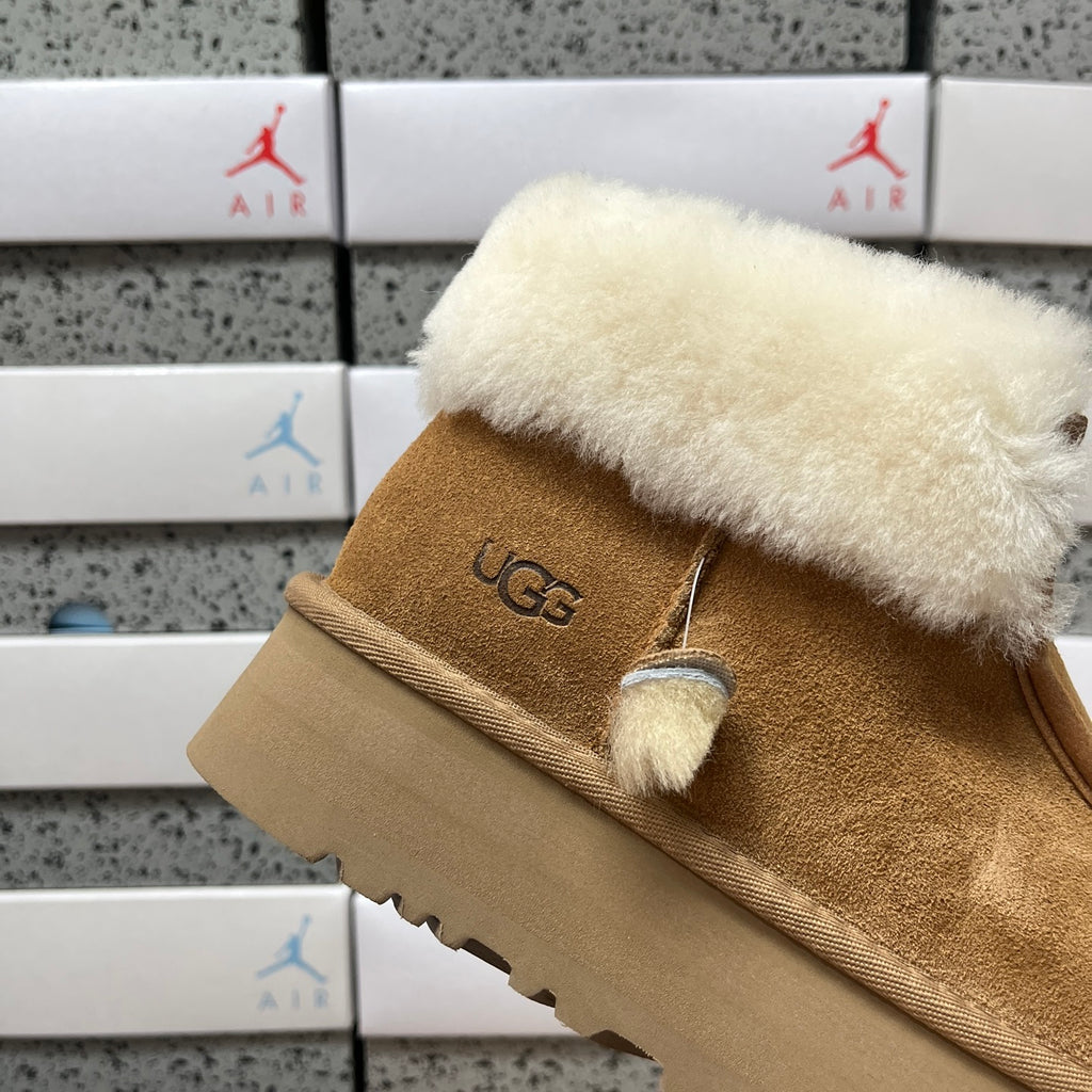 UGG Chestnut Platform Ankle Boots with Plush Cuff | 2551